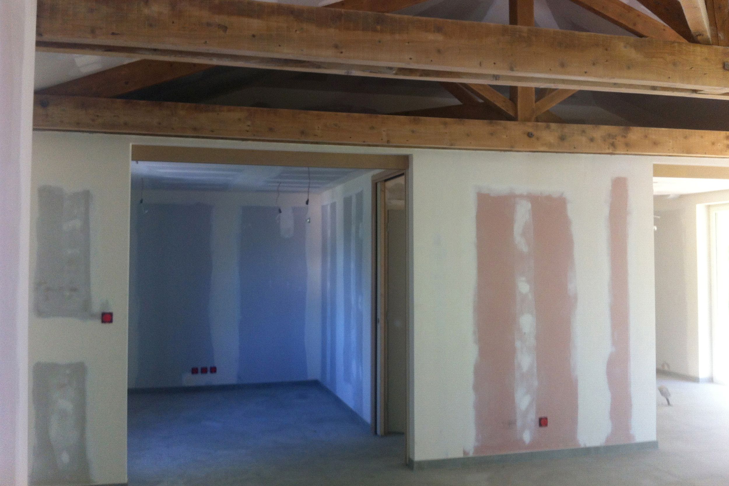 Plâtrerie dans une maison